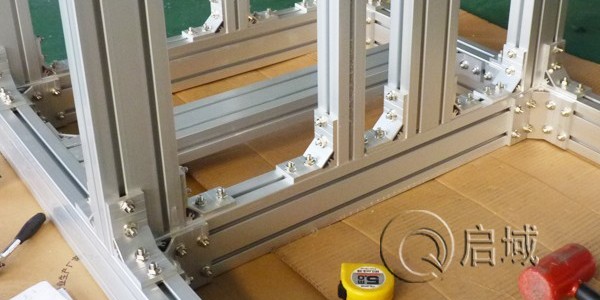 用于直角連接的鋁型材配件有哪些？