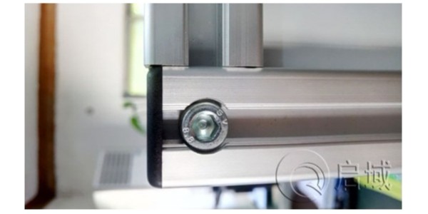 工業鋁型材用內六角螺栓有哪幾種用法？